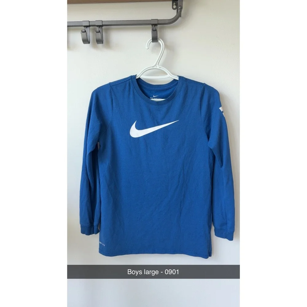 Nike Boys Dri-FIT Legend Long Sleeve Training Shirt Royal Blue Large 0901